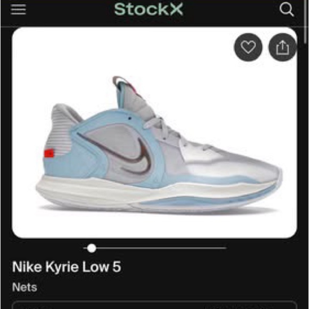 NWOT- Nike Kyrie Low 5 in White and Blue